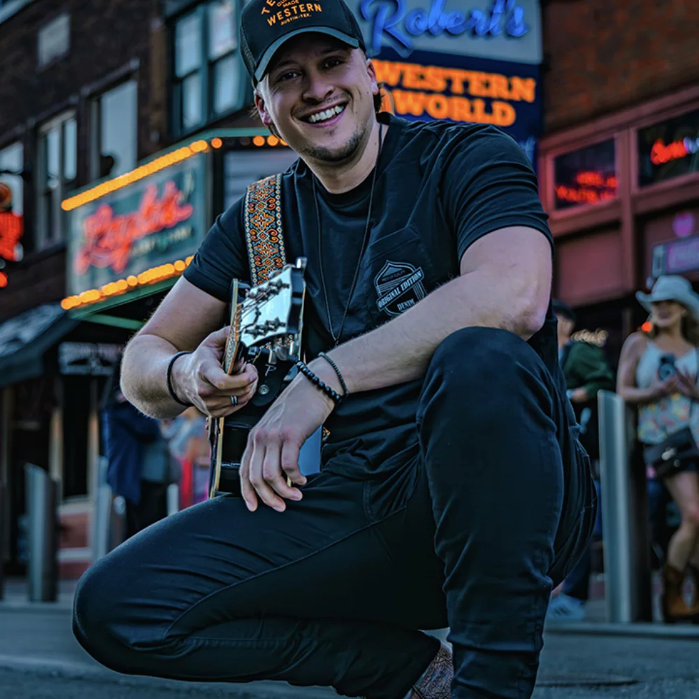 vince-lemire-vertical