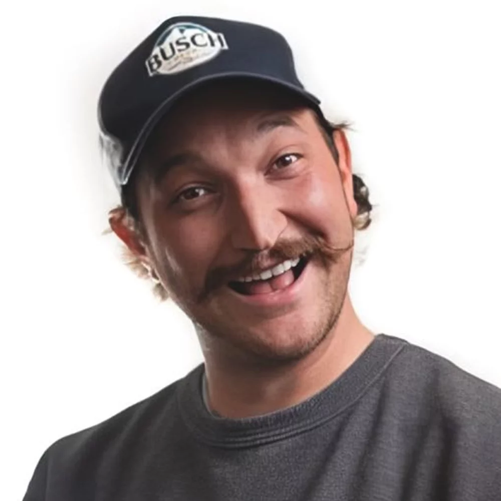 sam-vigneault-vertical