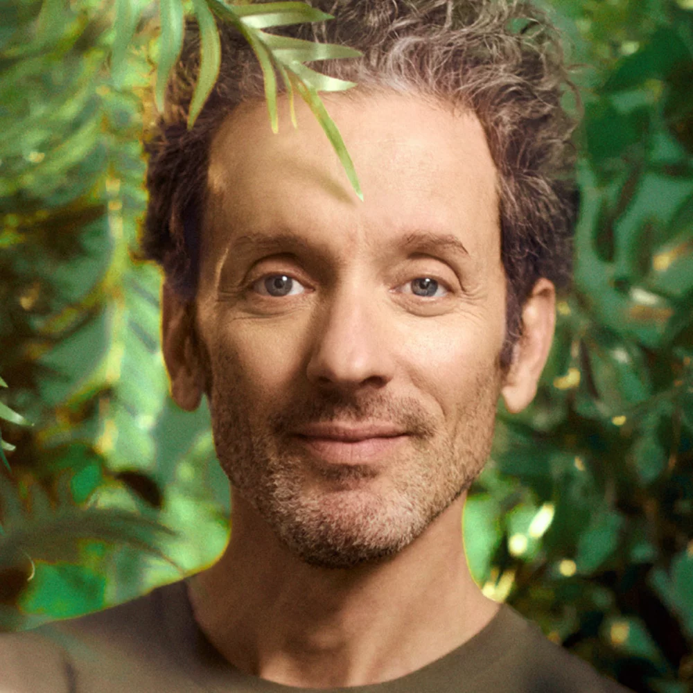 andré-sauvé-vertical