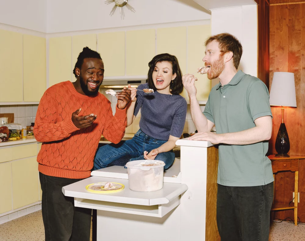 le-show-beige-horizontal