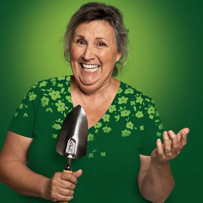 marthe laverdière-vertical