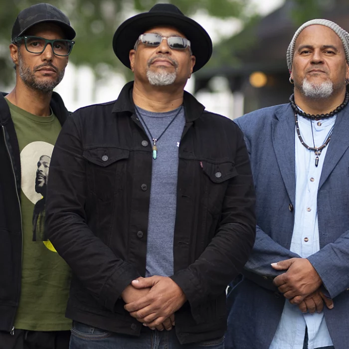 blackburn-brothers-vertical