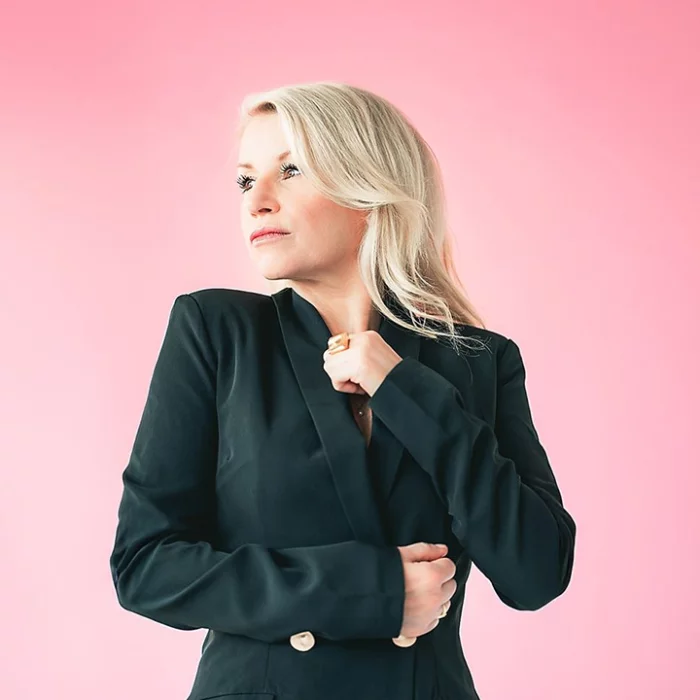 cathy-gauthier-vertical