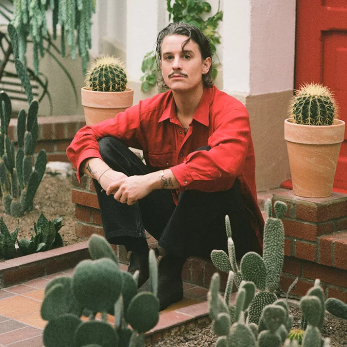 elliot-maginot-vertical